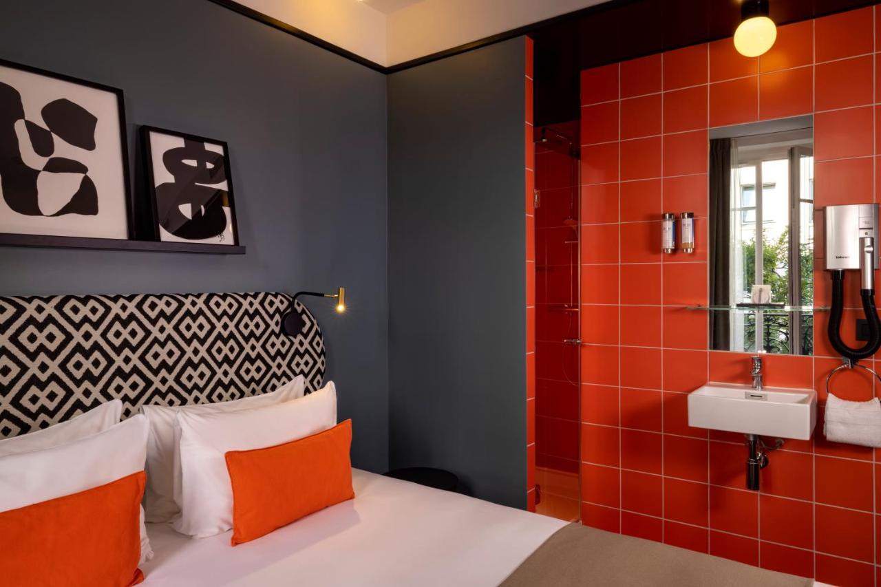 Two Rooms next to Each Other,1157729157:JPEG